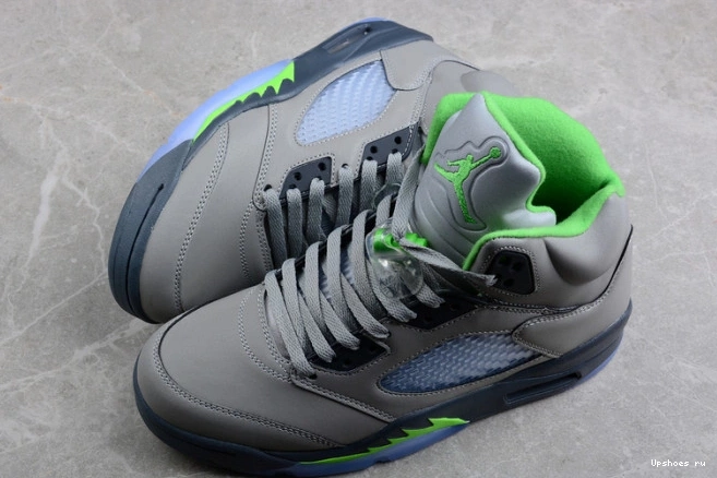 DM9014-003 Jordan (2022)  Bean Air 5 Retro Green 0711